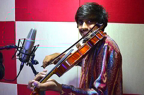 The 'walking violinist' from Bengaluru is enthralling world audiences with fusion music