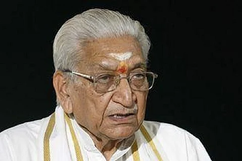 Senior VHP leader Ashok Singhal dies at 89