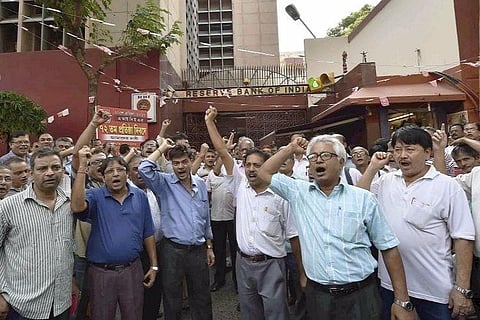 Bharat Bandh on January 8, banking services to be affected: Five things to know