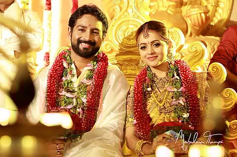 Actor Bhavana weds producer Naveen in Thrissur