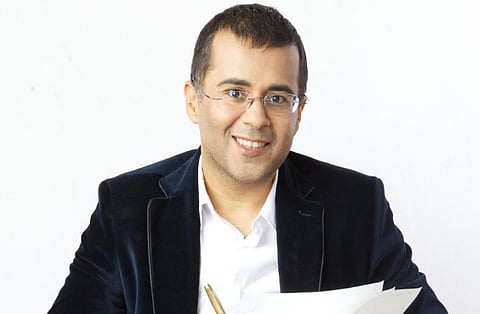 How Chetan Bhagat manages to provoke and appease both liberals and bhakts