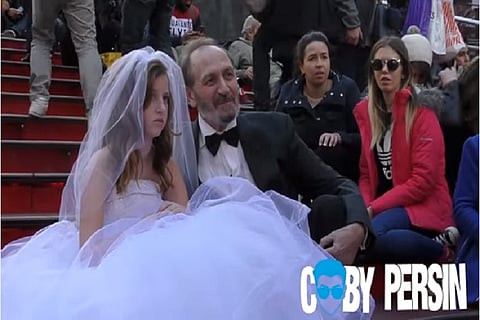 Video: How New York reacted to a 65-year-old man with his 12-year-old bride in Times Square