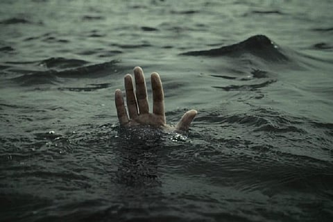 5 people including 4 siblings drown in a pond near Bengaluru