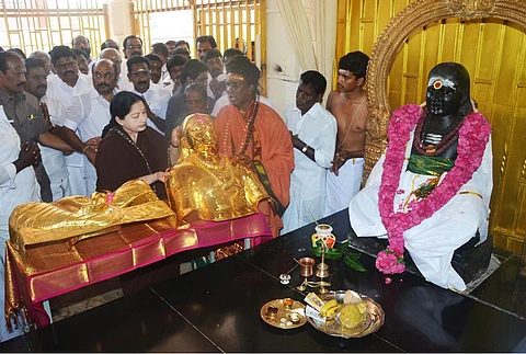 As AIADMK fights over symbol, bank refuses to hand over golden armour for Thevar Jayanthi