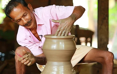 The art that Nila inspires: Clay to grass, artisans on the river’s banks swear by her bounty