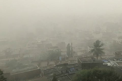 Heavy rains lash Hyderabad, massive traffic jams at various locations