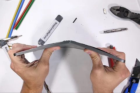 Apple’s new iPad Pro prone to bending and breaking easily: Report