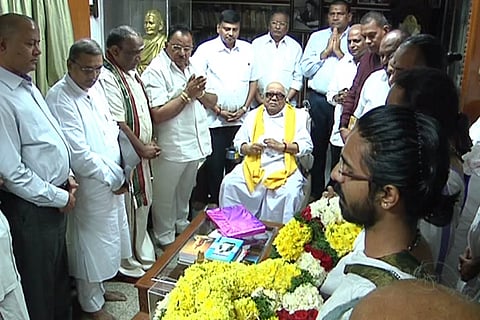 Video: Vedic chants at atheist Karunanidhi's home as Tirumala TV buys Ramanuja show