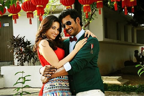 ‘Kaththi Sandai’ review: The action-comedy dies even before it begins to rise