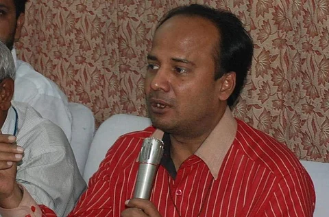 Revoke suspension of headmaster who criticised you: Delhi minority panel writes to KCR