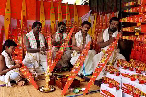 Meet the Kerala family that has been creating ‘Onavillu’ for Onam for centuries