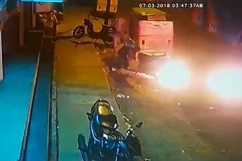 Petrol bombs thrown at BJP office in Coimbatore after Periyar statue vandalism