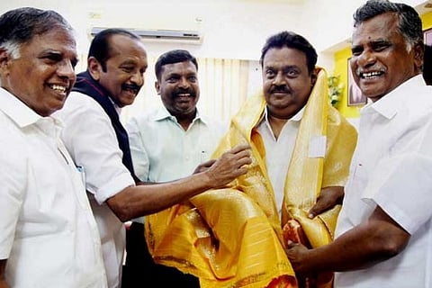 The emperor without clothes: The apparent rise and embarrassing fall of Vijayakant