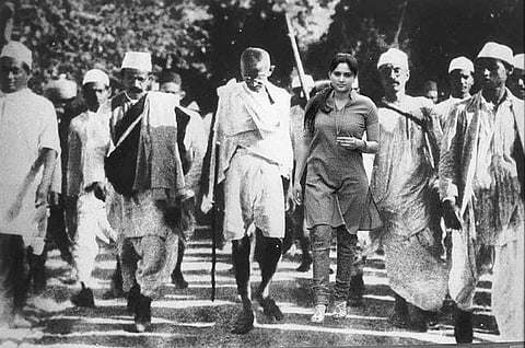 Trolls photoshop Congress leader Ramya into photographs from freedom struggle