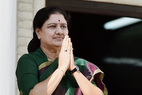 I-T officials from Chennai question VK Sasikala in Bengaluru central prison