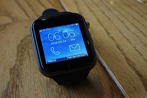 Hybrid smartwatches here to stay, revenue to cross $1 billion in 2017
