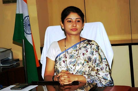 Telangana govt allots Rs 15 lakh to Smita Sabharwal IAS for lawsuit against 'Outlook' 