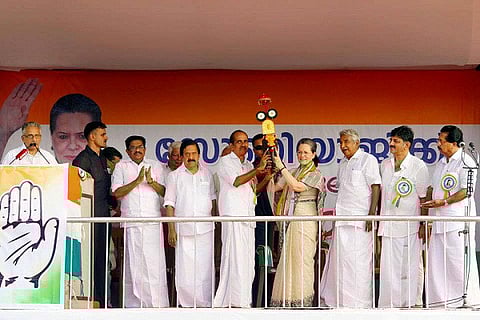 Kerala builder slaps notice on Sonia Gandhi for non-payment of dues worth Rs. 3 cr