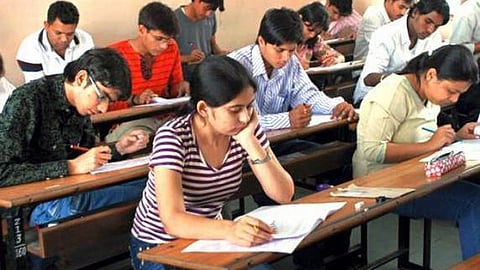 Students of Telangana likely to get android tablets from government