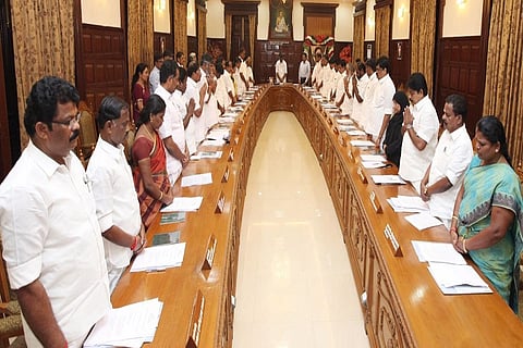 TN Cabinet resolves to ask centre to bestow Bharat Ratna to Jayalalithaa