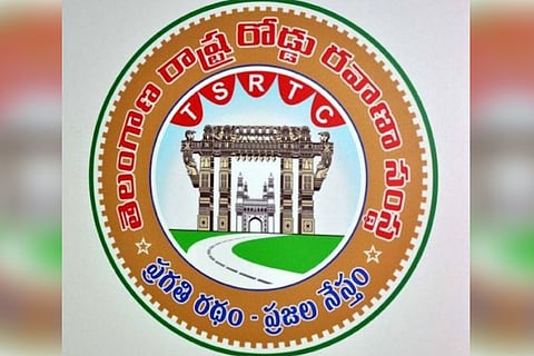 Telangana state bus conductor criticises TRS on Facebook, lands in trouble