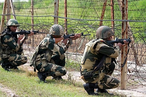 Uri attack an inside job, says Pakistan Defence Minister