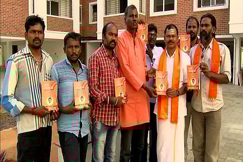 Hindu Makkal Katchi releases book on Godse in TN, asks people who 'real Mahatma' is