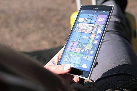 Microsoft to end support for Teams, Yammer, Skype for Business on Windows Phones