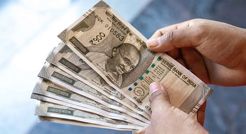 സര്ക്കാര് ജീവനക്കാരുടെ ക്ഷാമബത്ത വര്ധിപ്പിച്ച് ധനവകുപ്പ് ഉത്തരവിറങ്ങി