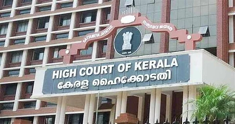 പ്രതികൾ കോടതിയിൽ കുഴഞ്ഞുവീണ് ആശുപത്രിയിലാവുന്ന അവസ്ഥ തടയണം ;ഹൈകോടതി