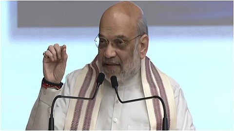 "രാജ്യത്ത് ഇംഗ്ലീഷ് സംസാരിക്കുന്നവർക്ക് ഉടൻ തന്നെ ലജ്ജ തോന്നും, നമ്മുടെ രാജ്യത്തെ ഭാഷകൾ നമ്മുടെ സംസ്കാരത്തിന്റെ രത്നങ്ങളാണ്" - തുറന്നടിച്ച് കേന്ദ്ര ആഭ്യന്തര മന്ത്രി അമിത് ഷാ | Amit Shah