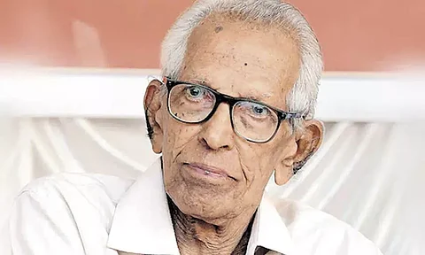 മലയാളത്തിന്റെ മാർഗദർശിക്ക് വിട: പ്രൊഫ എം.കെ സാനു അന്തരിച്ചു | Prof. M.K. Sanu