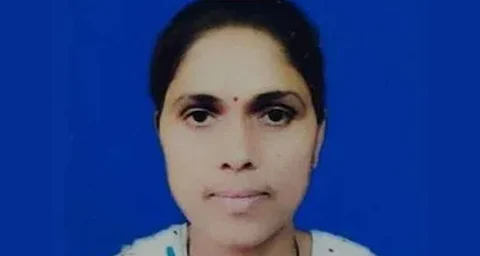 ഓർഡർ ചെയ്ത ഭക്ഷണം വൈകിയതിന്റെ കാരണം ചോദിച്ചു; നഴ്സായ യുവതിയെ കുത്തി കൊലപ്പെടുത്താൻ ശ്രമം