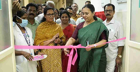 വടകര ജില്ലാ ആശുപത്രിയില് കാര്ഡിയോളജിസ്റ്റ് സൂപ്പര് സ്പെഷ്യാലിറ്റി തസ്തിക പരിഗണനയില് -മന്ത്രി വീണാ ജോര്ജ്