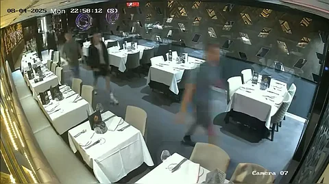 Men run out of restaurant