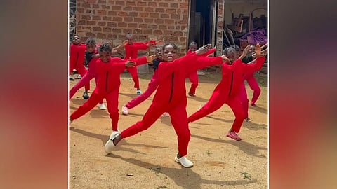 Nigerian children's dance on Ganesh Chaturthi