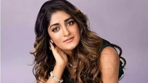 Dimple Hayati