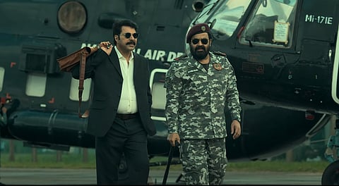അവർ വീണ്ടും ചേർന്നാൽ എന്താവും എന്ന് പറയണ്ടല്ലോ, ബ്ലാസ്റ്റ്!; മമ്മൂട്ടി - മോഹൻലാൽ - മഹേഷ് നാരായണൻ - ആൻ്റോ ജോസഫ് ചിത്രം "പാട്രിയറ്റ്" ടൈറ്റിൽ ടീസർ പുറത്ത് | Patriot title teaser