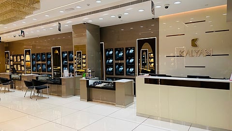 കല്യാൺ ജൂവേലഴ്സിന് 2026 സാമ്പത്തിക വർഷത്തിന്റെ
ആദ്യപകുതിയിൽ 525 കോടി രൂപ ലാഭം; വരുമാനം 15125 കോടി രൂപ