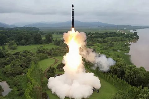 വീണ്ടും ബാലിസ്റ്റിക് മിസൈൽ പരീക്ഷിച്ച് ഉത്തര കൊറിയ; 700 കിലോമീറ്റർ സഞ്ചരിച്ചു; റഷ്യ പിന്തുണച്ചു, യു.എസ്. അപലപിച്ചു | North Korea tests ballistic missile again