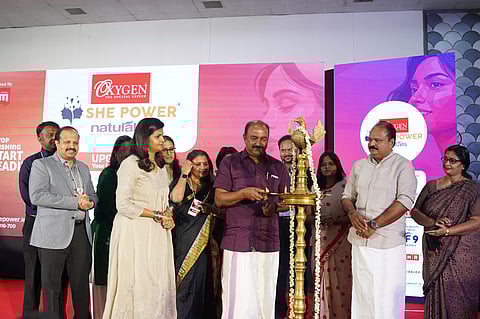 സ്ത്രീശാക്തീകരണത്തിന് പുത്തൻ ദിശാബോധം നൽകി 'ഷീ പവർ 2025' വനിതാ ഉച്ചകോടി