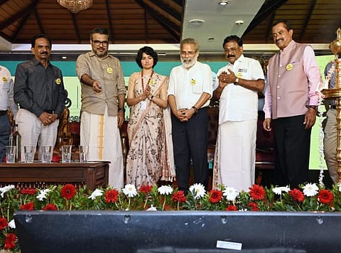 യാത്രയ്ക്കിടയിലെ ആ ‘ശങ്ക’യ്ക്ക് പരിഹാരമായി ‘ക്ലൂ’