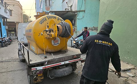 ഇൻഡോർ മലിനജല ദുരന്തം: മരണം 10 ആയി; ഉന്നത ഉദ്യോഗസ്ഥർക്കെതിരെ നടപടി, അന്വേഷണത്തിന് പ്രത്യേക സംഘം | Indore water pollution tragedy