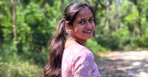 മരണത്തിലും തണലായി 17-കാരി അയോന; അവയവങ്ങൾ അഞ്ചുപേർക്ക്, ചരിത്രമായി വ്യോമമാർഗമുള്ള നീക്കം | Ayona organ donation Thiruvananthapuram