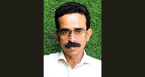 തെങ്ങുകയറ്റത്തിനിടെ തെങ്ങ് കടപുഴകി വീണു; തേഞ്ഞിപ്പലത്ത് തൊഴിലാളിക്ക് ദാരുണാന്ത്യം