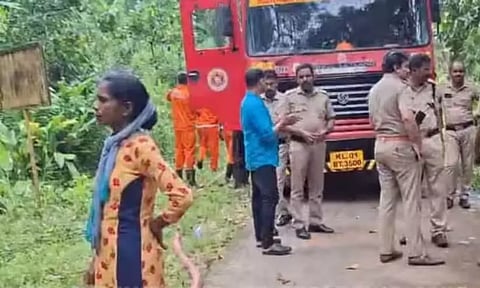 കോതമംഗലത്ത് വന്യമൃഗ ശല്യം: യുവാവ് ദേഹത്ത് പെട്രോളൊഴിച്ചു; ആത്മഹത്യാ ഭീഷണി