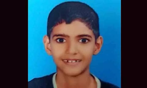 ഗുഡ്സ് ട്രെയിൻ തട്ടി 12കാരൻ മരിച്ചു