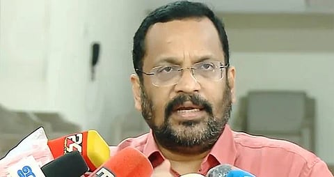 വിലങ്ങാട് ഉരുള്പൊട്ടല്; ദുരന്തബാധിതർക്ക് 10,000 രൂപ അടിയന്തര ധനസഹായം പ്രഖ്യാപിച്ചു