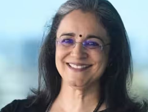 മാധബി ബുച്ചിനെ വിടാതെ ഹിൻഡൻബർഗ്: സിംഗപൂർ കമ്പനി ഇടപാട് നടത്തിയവരുടെ വിവരങ്ങൾ പുറത്ത് വിടുമോയെന്ന് ചോദ്യം