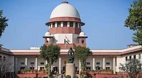 ‘കോടതിമുറിയിൽ നടക്കുന്നതെന്താണെന്ന് ജനങ്ങൾ കാണട്ടെ, ലൈവ് സ്ട്രീമിങ് നിര്ത്തില്ല’: സുപ്രീംകോടതി | Supreme court on Kolkata doctor’s murder case